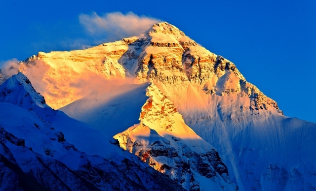 世界各地有哪些奇特山_世界上最高的山脉是哪个