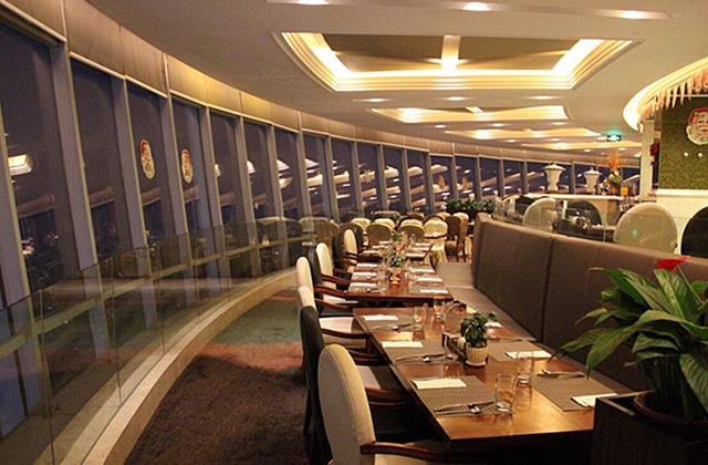 尖叫周四22期-肇庆星湖大酒店,空中旋转餐厅360°饱览星湖美景